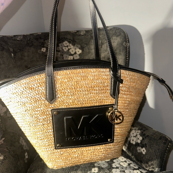Michael Kors Kimber large tote bag - Picture 9 of 11